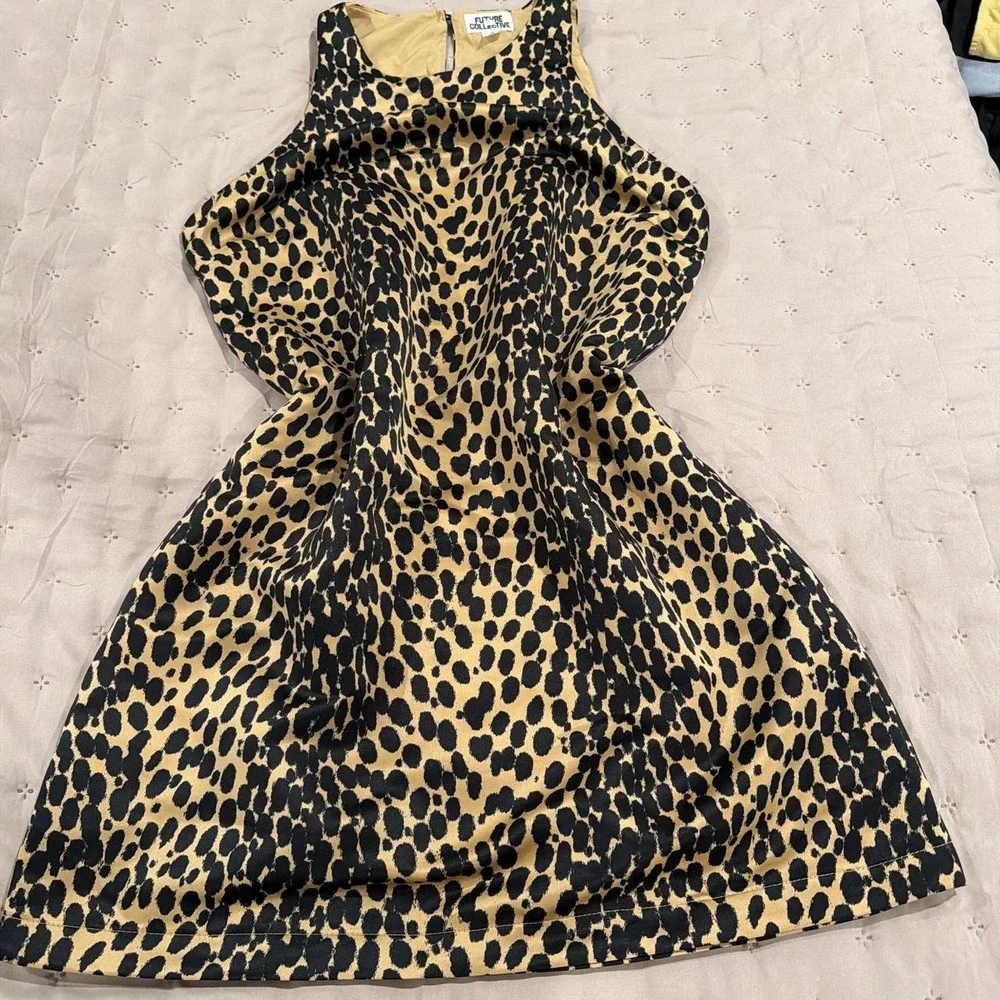 leopard print dress - Picture 2 of 7